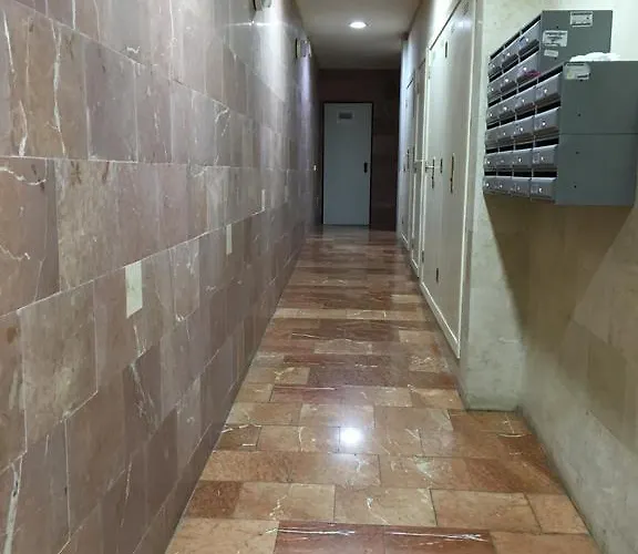 Tiffany\'S Apartment