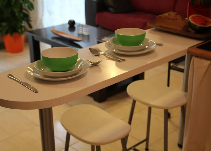 Tiffany\'S Apartment